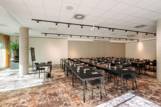 Grote vergaderzaal Van der Valk Hotel Gent