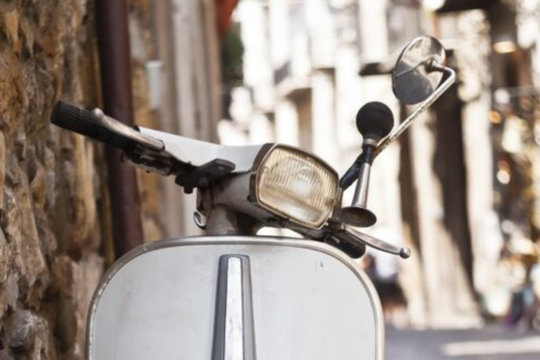Vespa verhuur